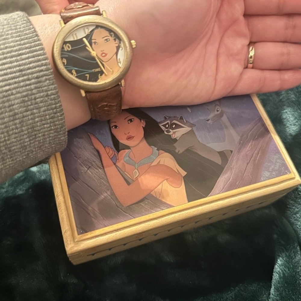 Disney Pocahontas Timepiece with Black Strap